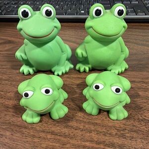 Set Of  4 Soft Plastic Frog Bath Squeaky Toys